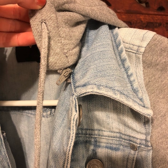 Jean Jacket - Picture 3 of 5